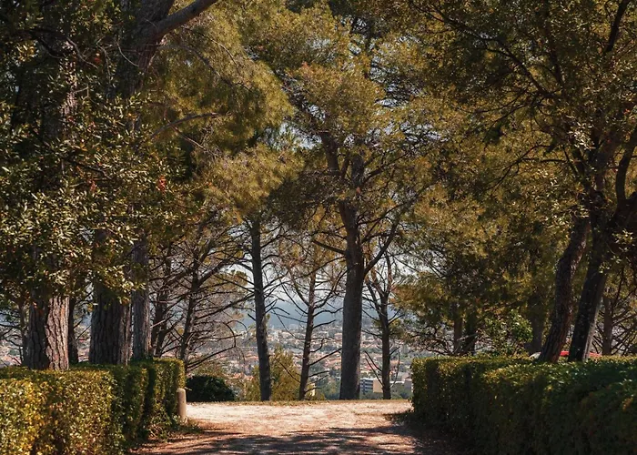 Apartmán Mit Mezzanin Und Schwimmbad- In Einem In Den Huegeln By Interhome *