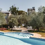 Mit Mezzanin Und Schwimmbad- In Einem In Den Huegeln By Interhome * Pesaro