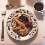 Apartment Mit Mezzanin Und Schwimmbad- In Einem In Den Huegeln By Interhome