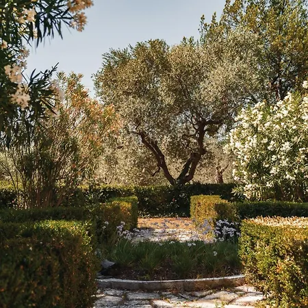Daire Mit Mezzanin Und Schwimmbad- In Einem In Den Huegeln By Interhome Pesaro
