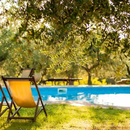 Mit Mezzanin Und Schwimmbad- In Einem In Den Huegeln By Interhome Daire Pesaro