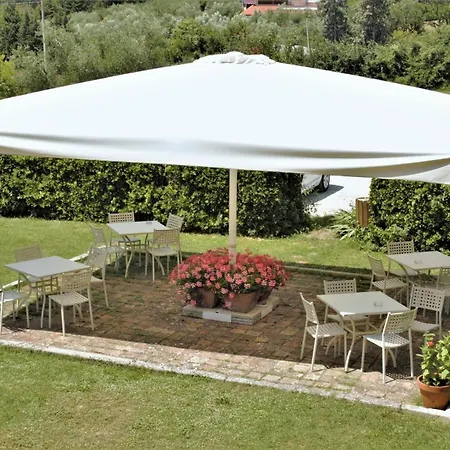 Daire Mit Mezzanin Und Schwimmbad- In Einem In Den Huegeln By Interhome Pesaro
