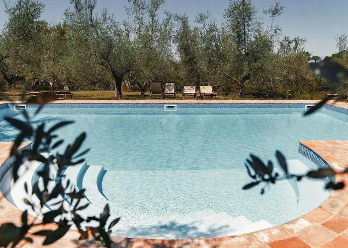 Mit Mezzanin Und Schwimmbad- In Einem In Den Huegeln By Interhome * Pesaro